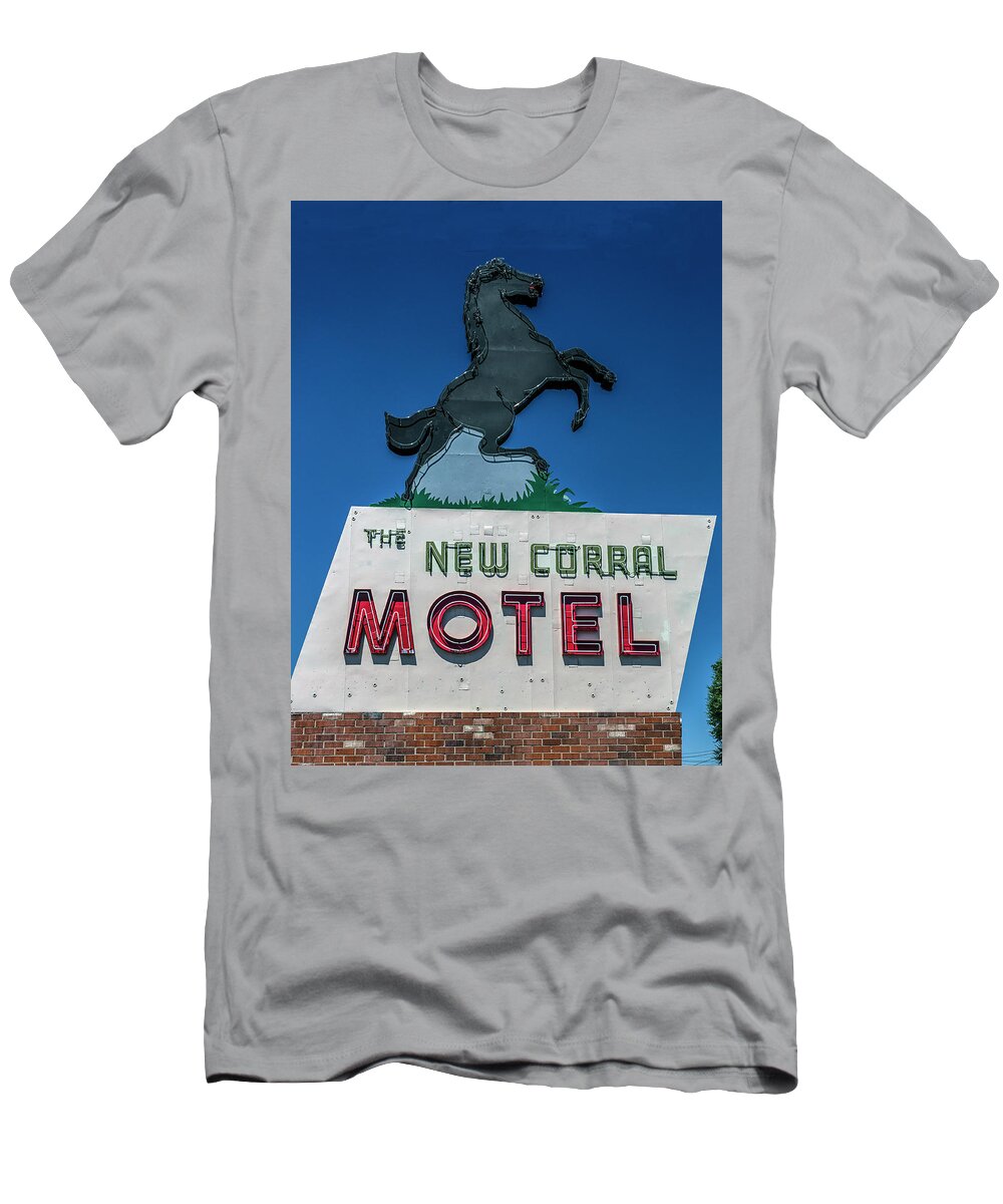 Route 66 T-Shirt featuring the photograph The New Corral Motel by Matthew Bamberg