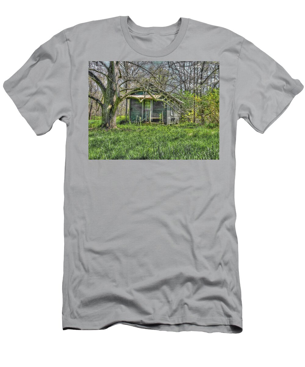 Old Shack T-Shirt featuring the photograph The Shack by Randall Dill