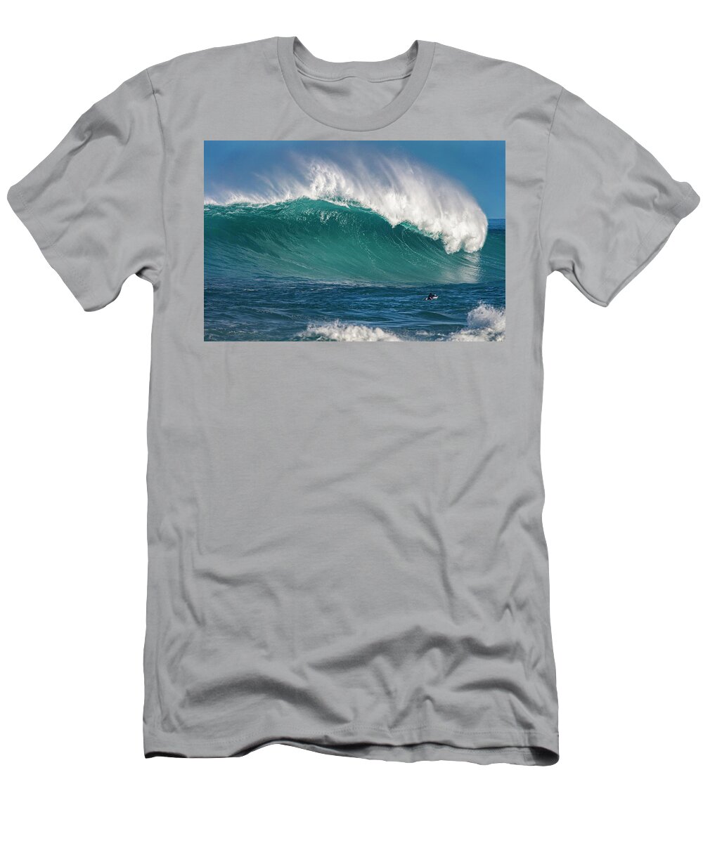 Sea T-Shirt featuring the photograph Towards The Abyss by Sean Davey