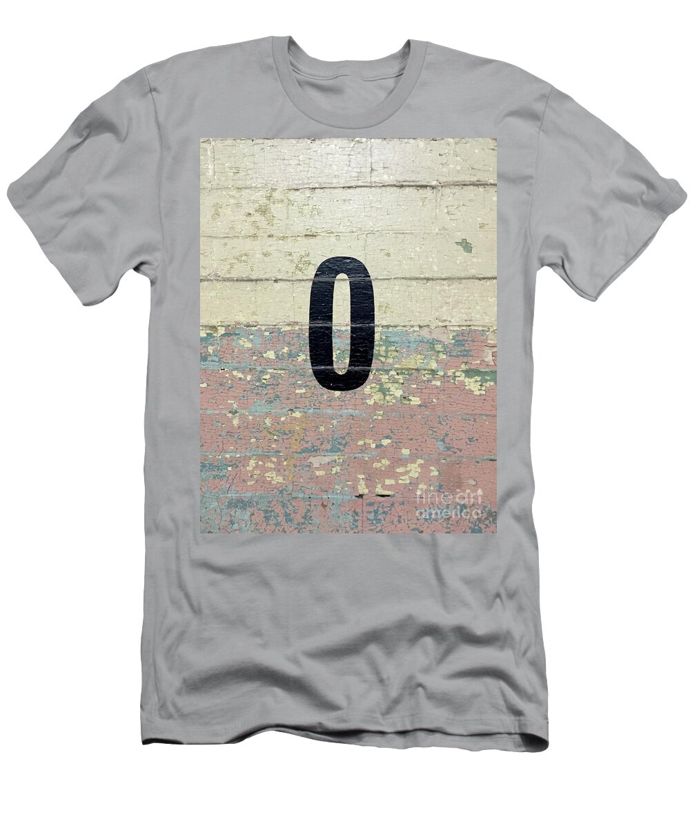 0 T-Shirt featuring the photograph Zero by Flavia Westerwelle