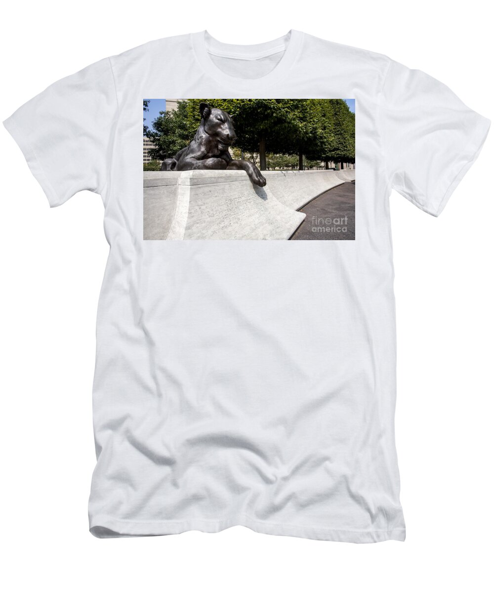 Commemorate T-Shirt featuring the photograph At the National Law Enforcement Officers Memorial in Washington DC #2 by William Kuta