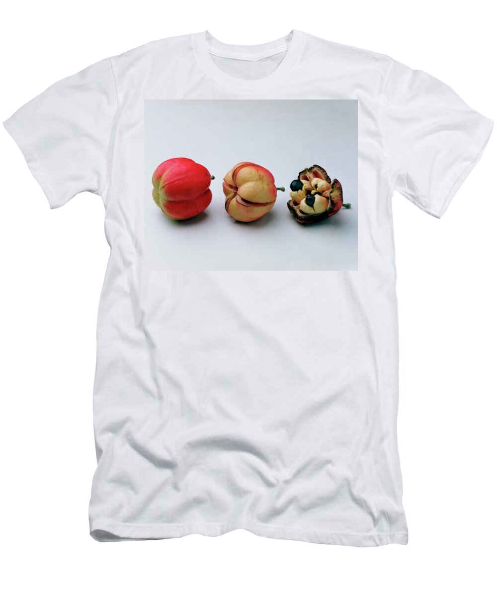 Fruits T-Shirt featuring the photograph Ackee Fruit Development by Romulo Yanes
