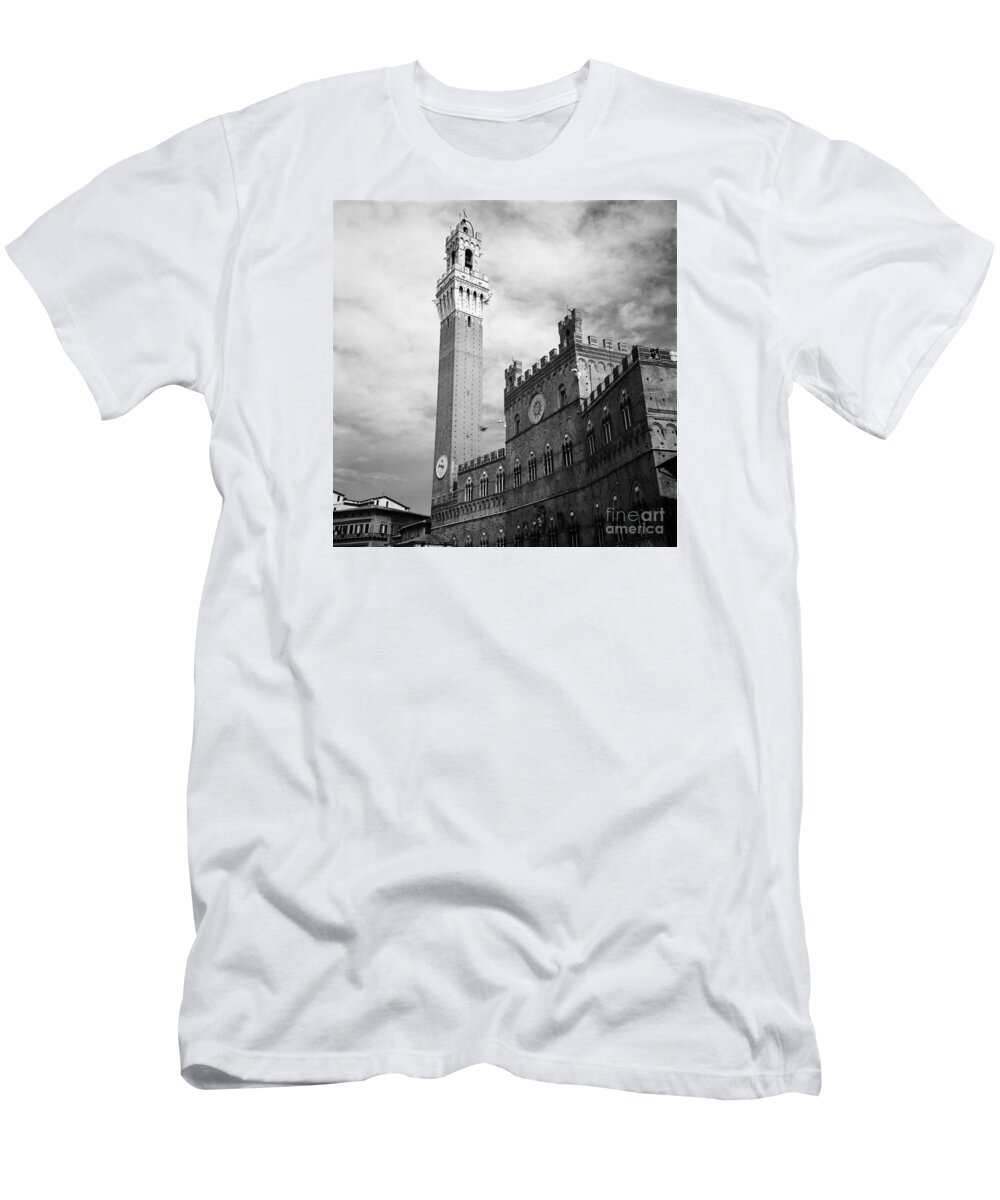 Siena T-Shirt featuring the photograph Piazza del Campo by Riccardo Mottola