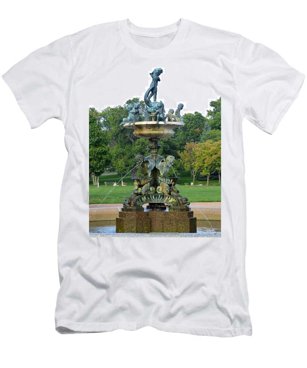 Heffelfinger Fountian T-Shirt featuring the photograph Heffelfinger Fountain by Will Borden