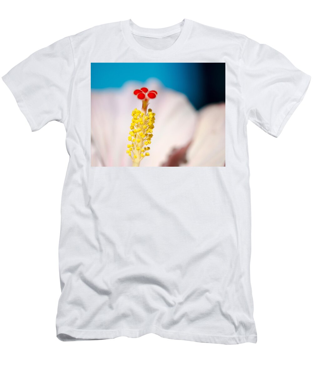 Hale Kai Hawaii T-Shirt featuring the photograph Hibiscus No. 2959 by Georgette Grossman