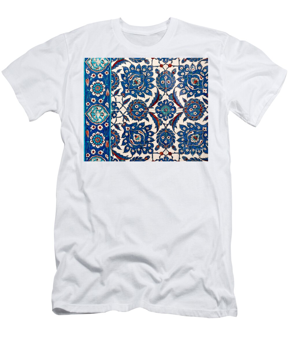 Istanbul T-Shirt featuring the photograph Iznik 12 by Rick Piper Photography