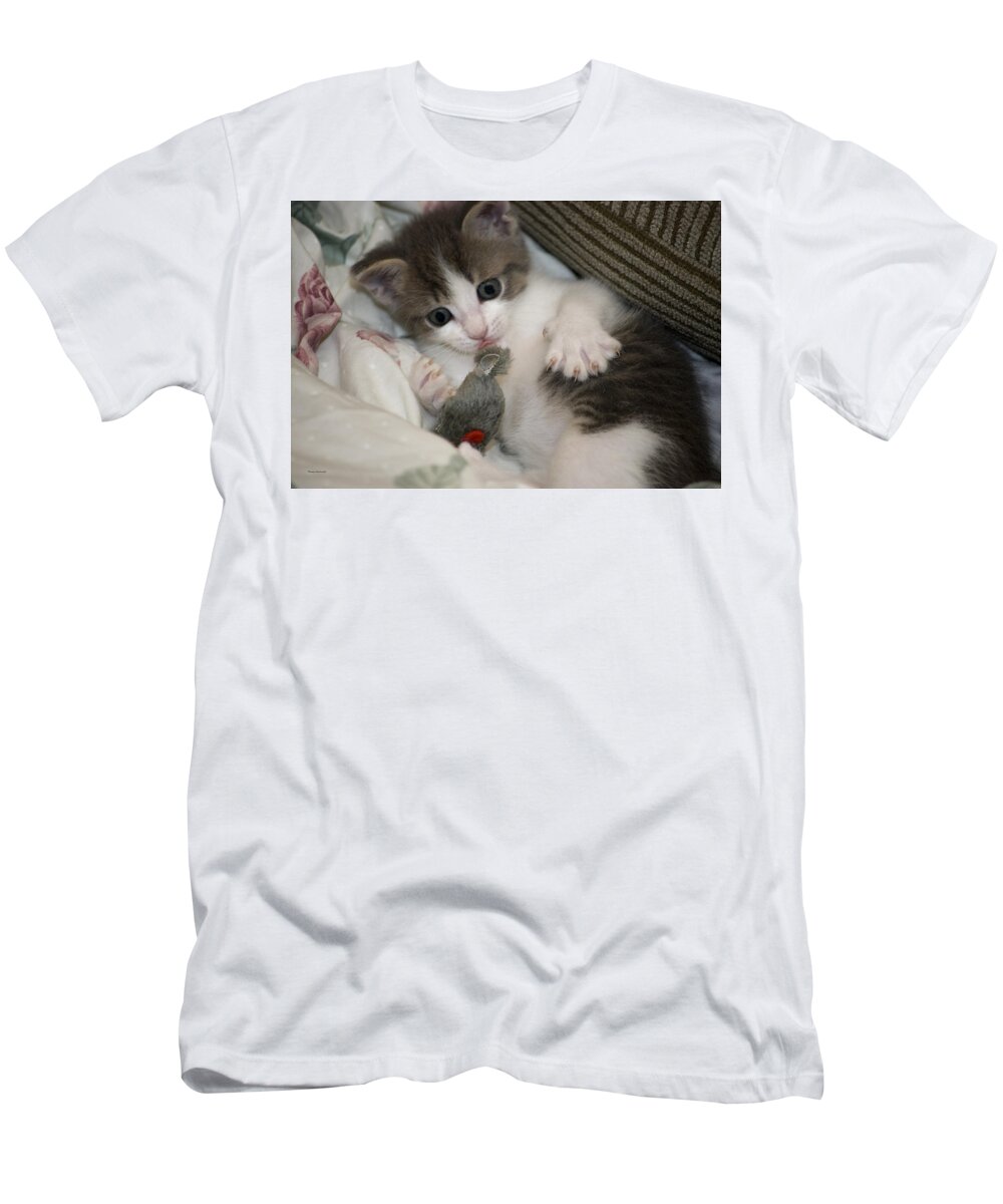 Animals T-Shirt featuring the photograph Kitty Claws by Thomas Woolworth