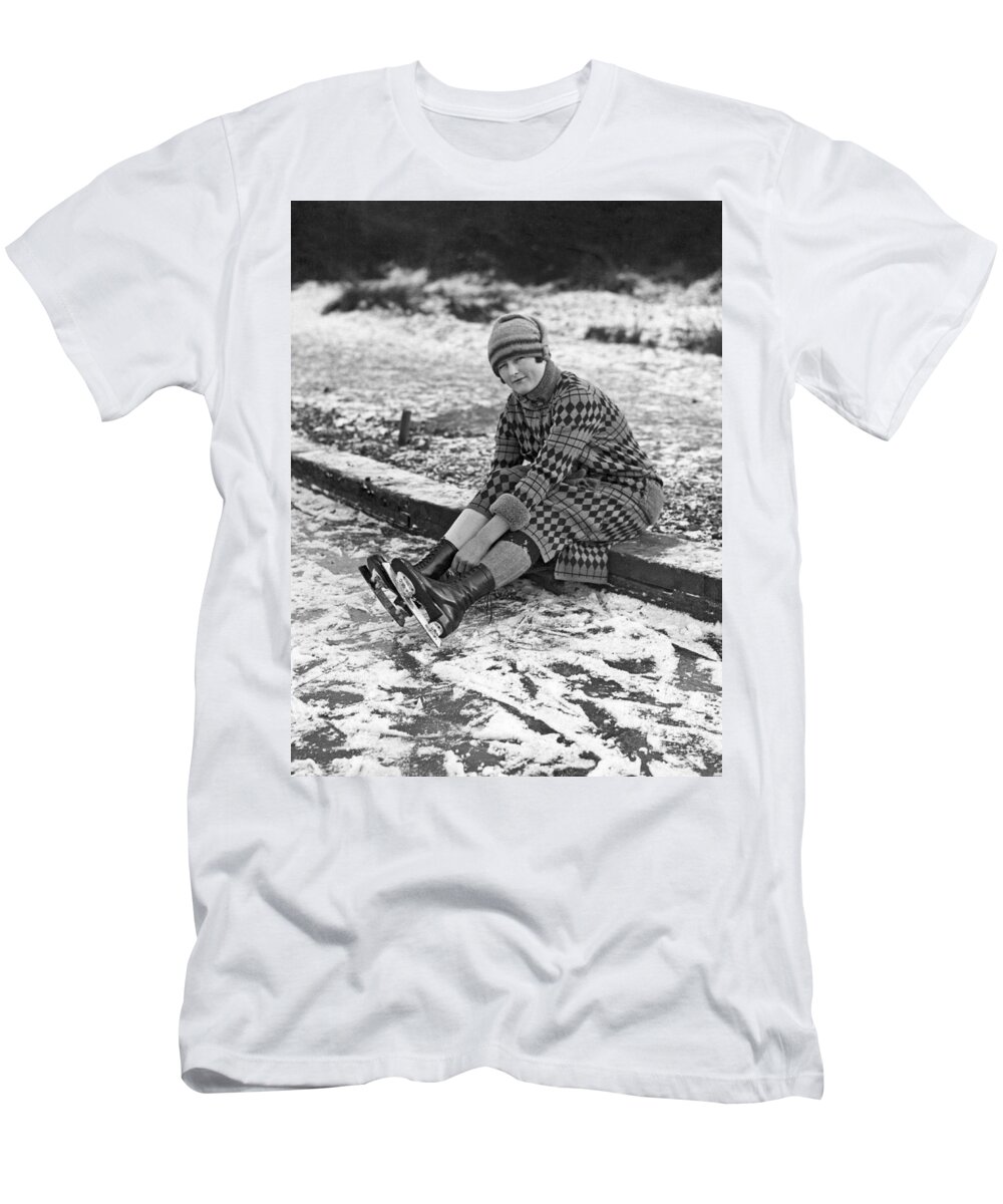 1935 T-Shirt featuring the photograph London Ice Skating by Underwood Archives
