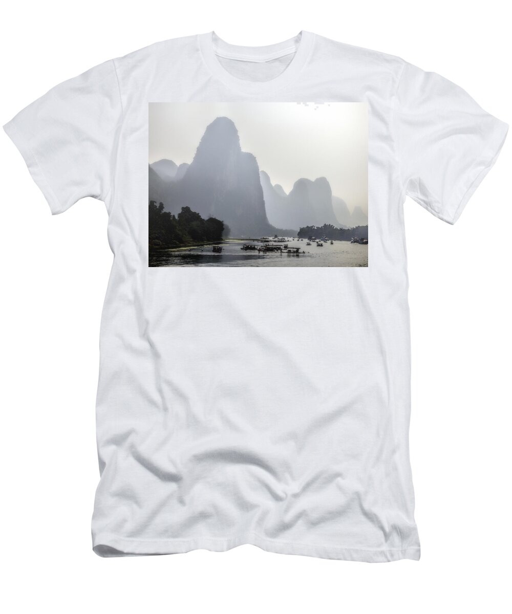 Li River T-Shirt featuring the photograph The Li River China by Lynn Bolt