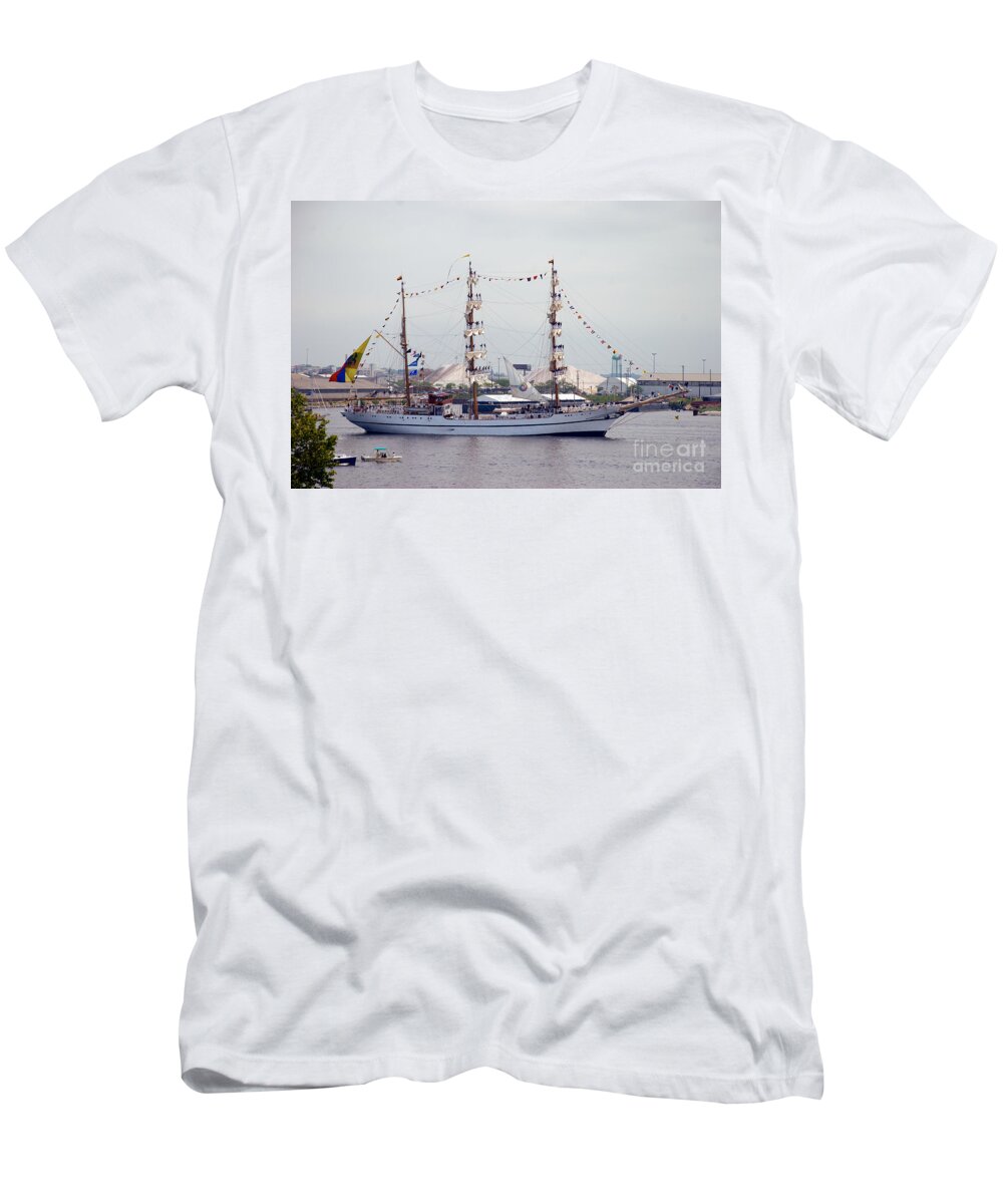 Baltimore T-Shirt featuring the photograph ARC Gloria passing by Fort McHenry by Mark Dodd