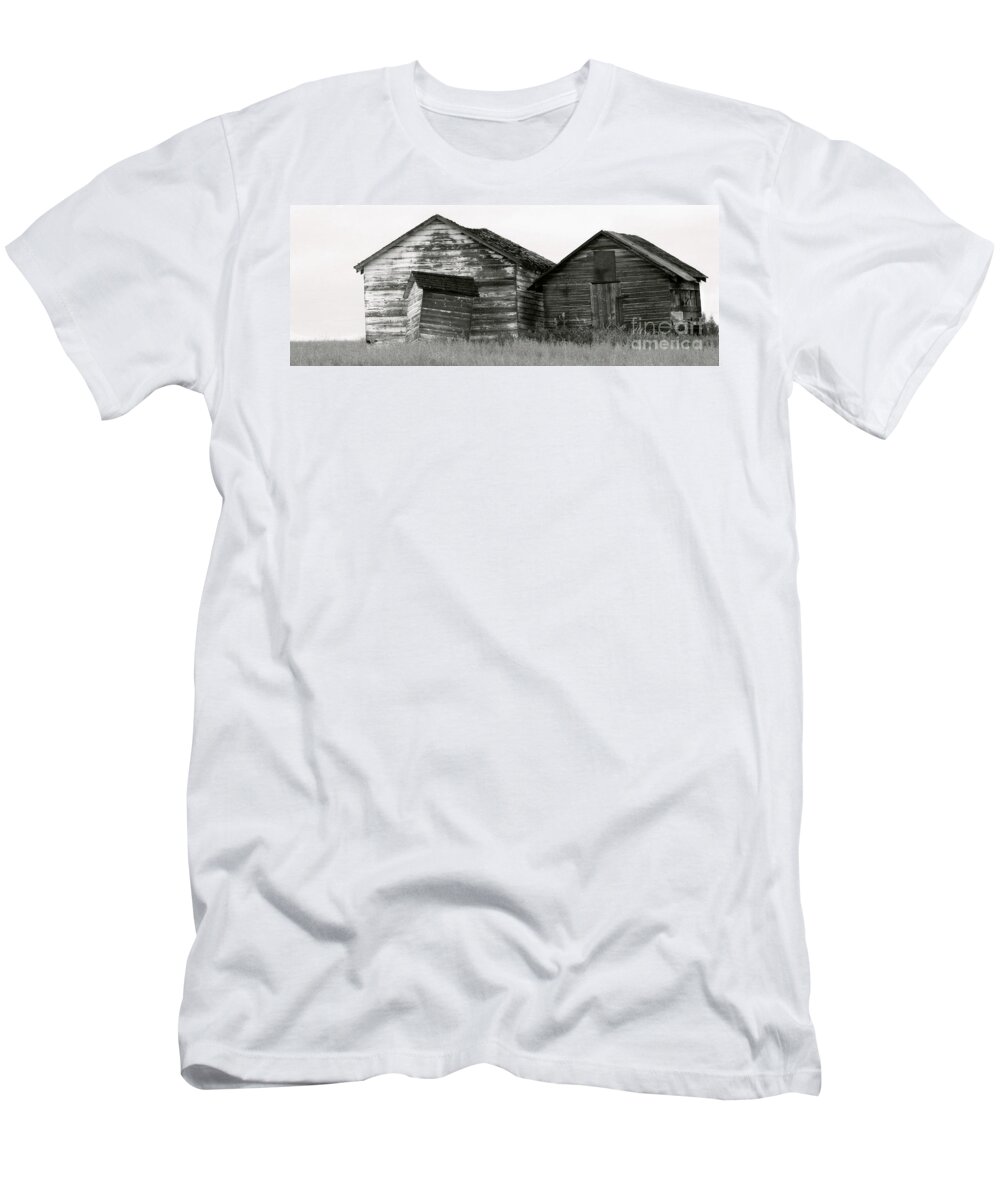 Digital Art T-Shirt featuring the photograph Canadian Barns by Jerry Fornarotto