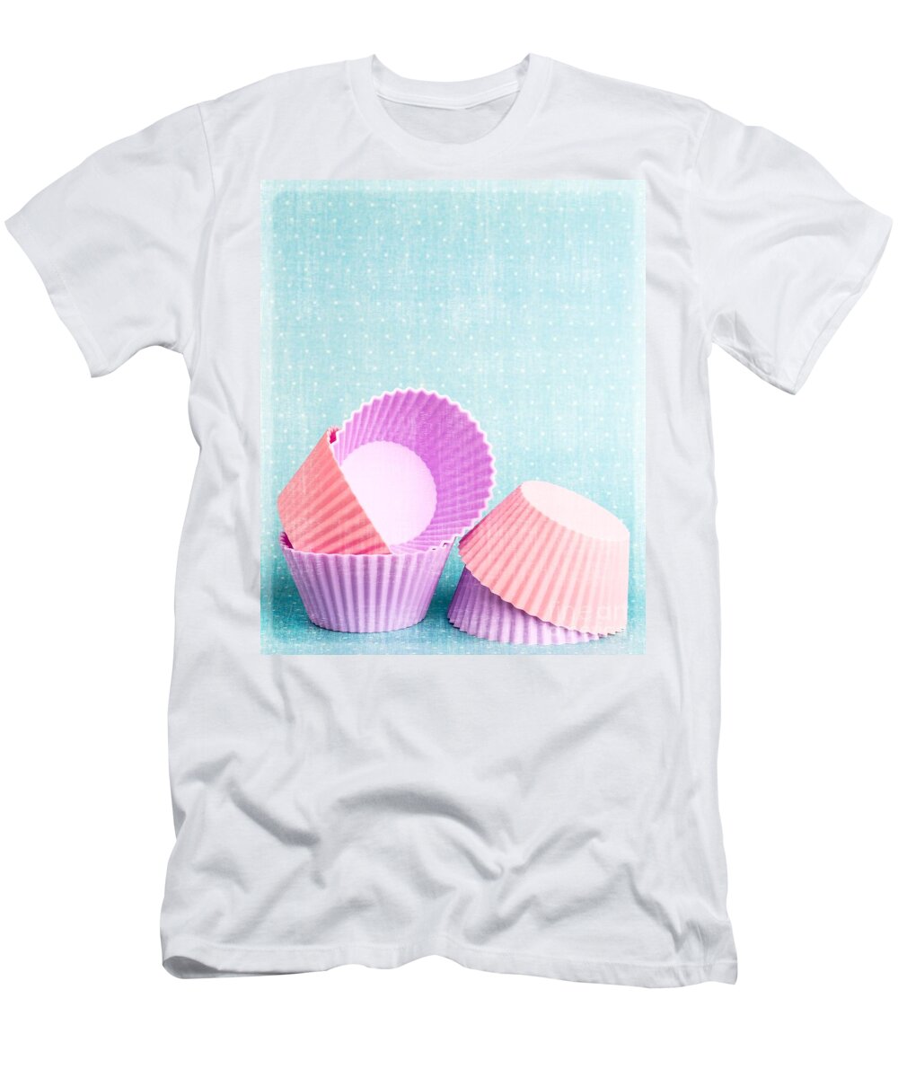 Cup T-Shirt featuring the photograph Cupcake by Edward Fielding