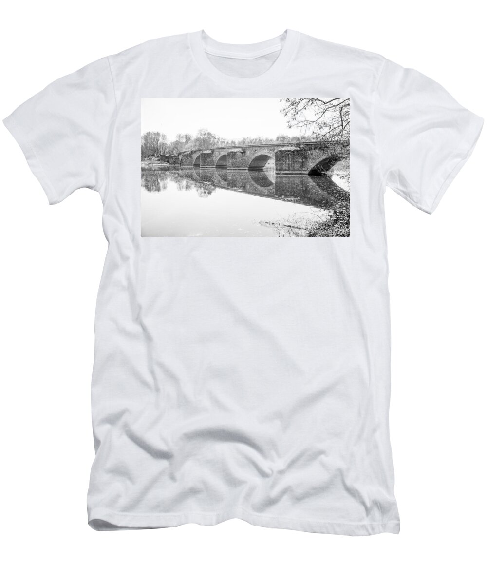 Bridge T-Shirt featuring the photograph Ponte Buriano by Ralf Kaiser