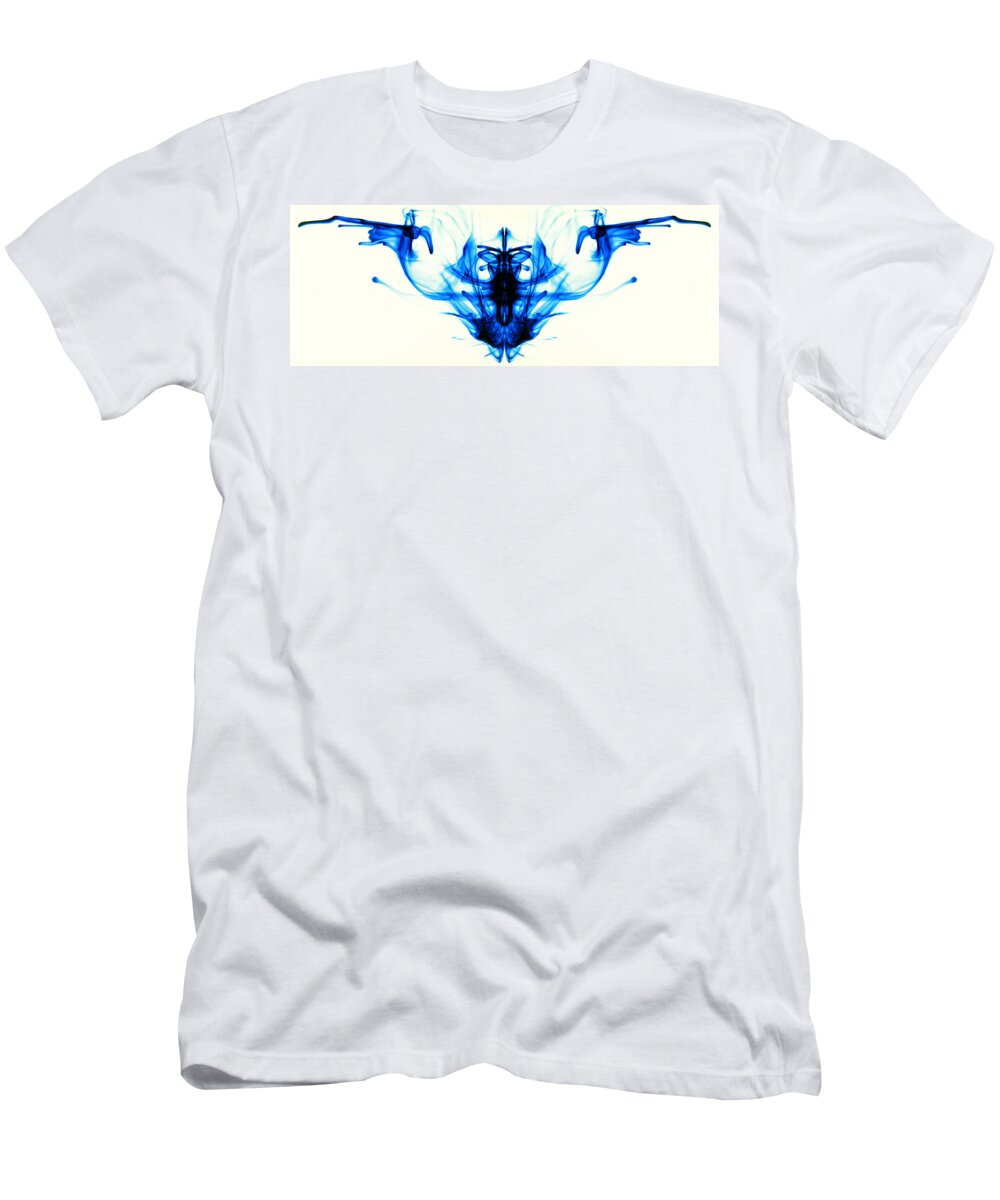 Abstract T-Shirt featuring the photograph Sea creature by Sumit Mehndiratta