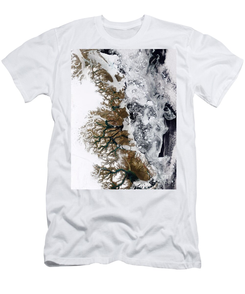 Greenland T-Shirt featuring the photograph Summer Thaw, Greenland by Science Source