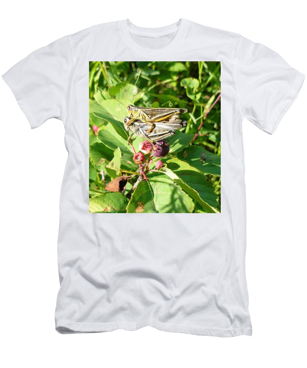 Partners T-Shirt featuring the photograph Grasshopper Love by 'REA' Gallery
