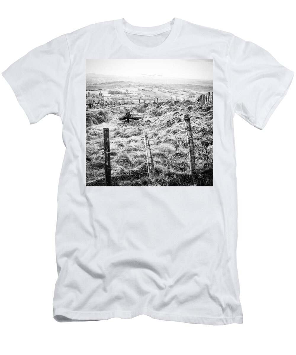  T-Shirt featuring the photograph Northern Ireland #5 by Aleck Cartwright