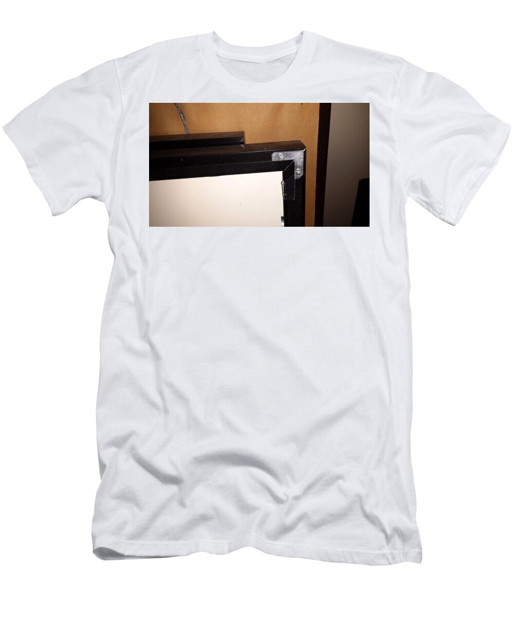  T-Shirt featuring the painting Wall Art #7 by Rich Franco