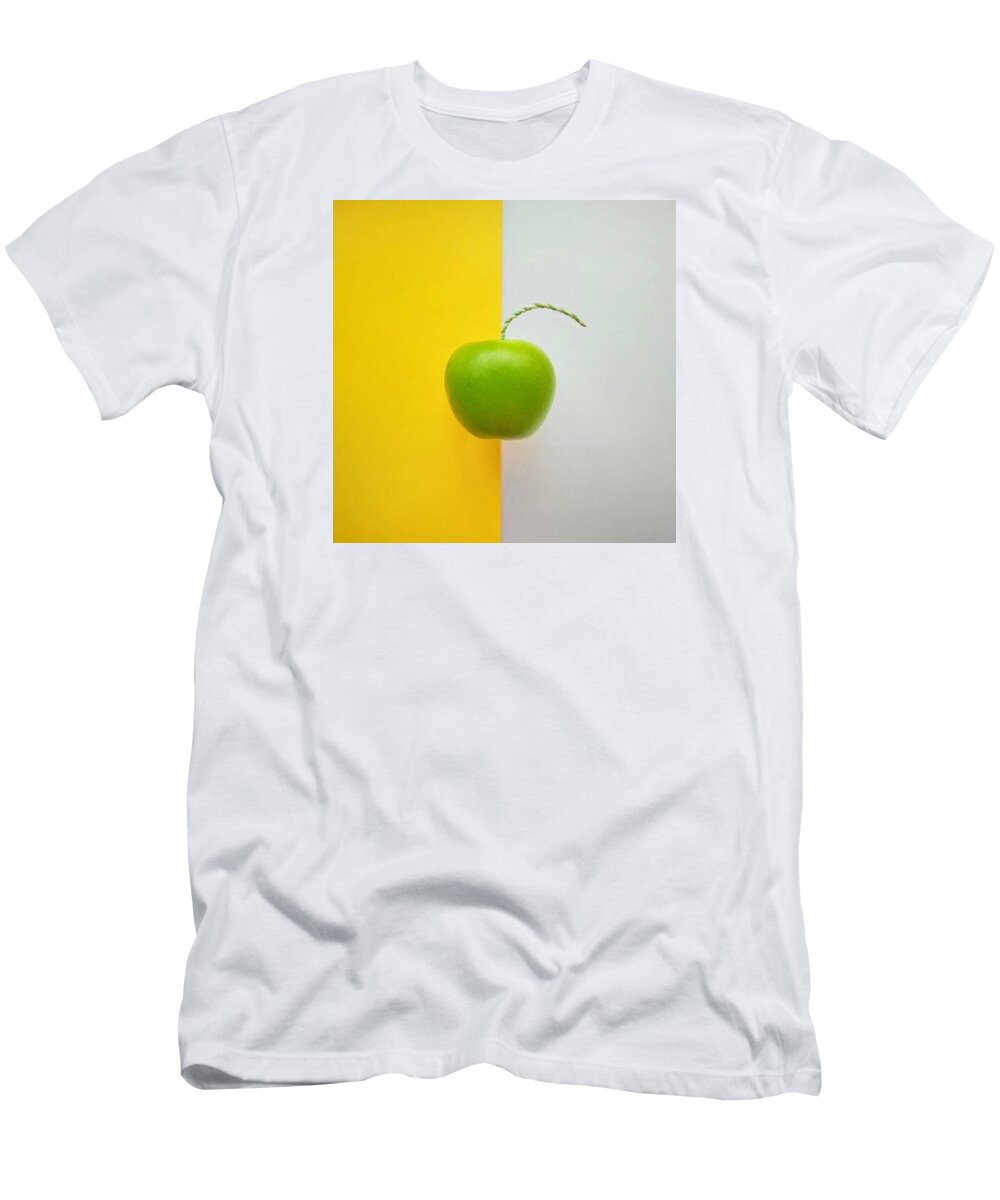 Apple T-Shirt featuring the photograph Green Apple by Ann Foo