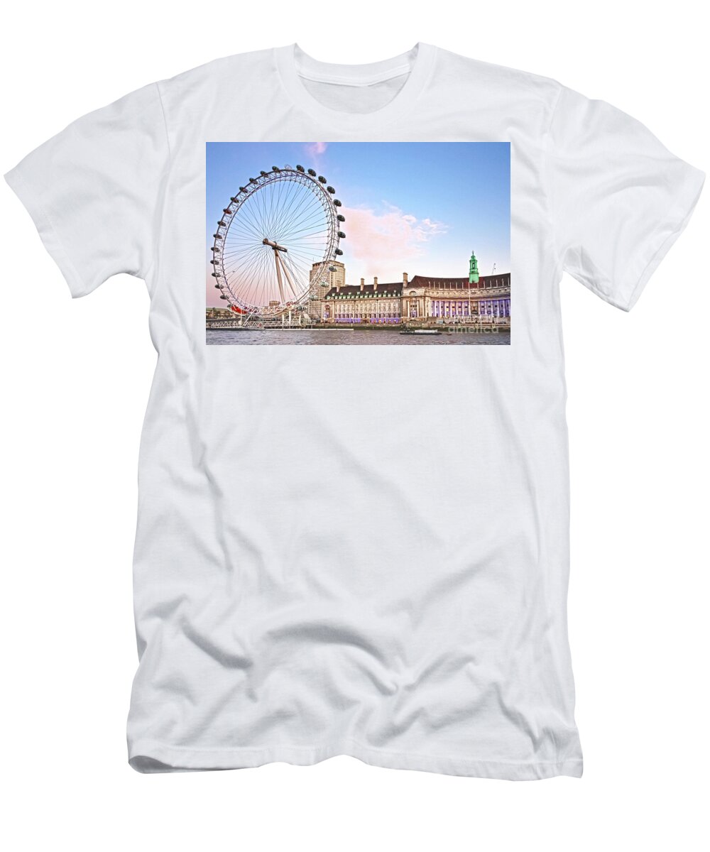 London Eye T-Shirt featuring the photograph County Hall and London Eye by Terri Waters