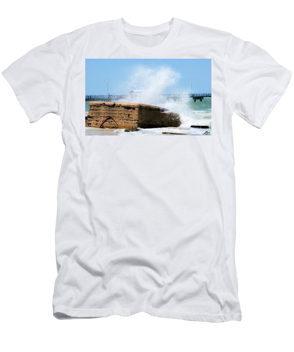 Ocean T-Shirt featuring the photograph Crash into me by Bradley Dever