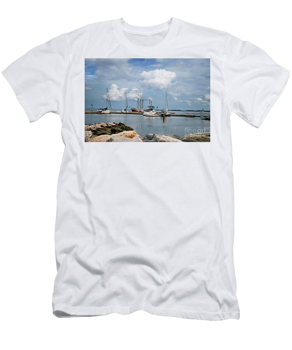 Sea T-Shirt featuring the photograph Docked Ships by Ed Taylor