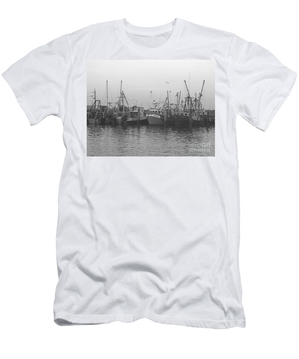 Dragger T-Shirt featuring the photograph Dragger B W by Newwwman