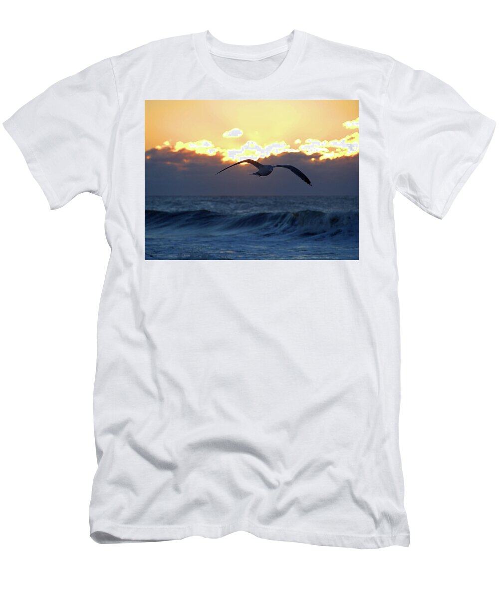 Seas T-Shirt featuring the photograph Early Bird by Newwwman