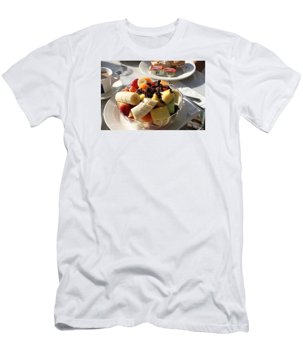 Fruit Salad T-Shirt featuring the photograph Fruid salat, News Cafe by Gerry Schneider