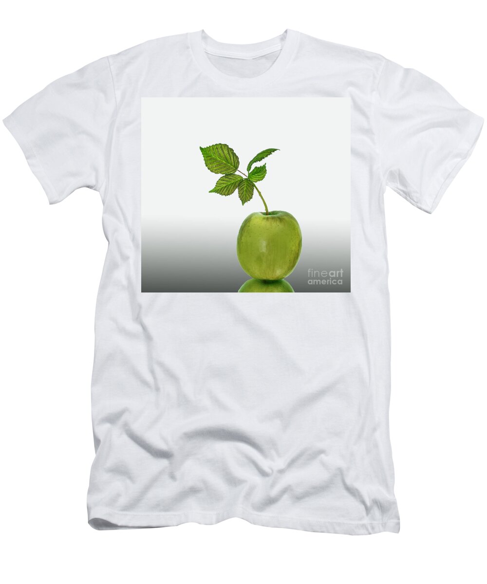 Apple T-Shirt featuring the photograph Green Apple by Shirley Mangini