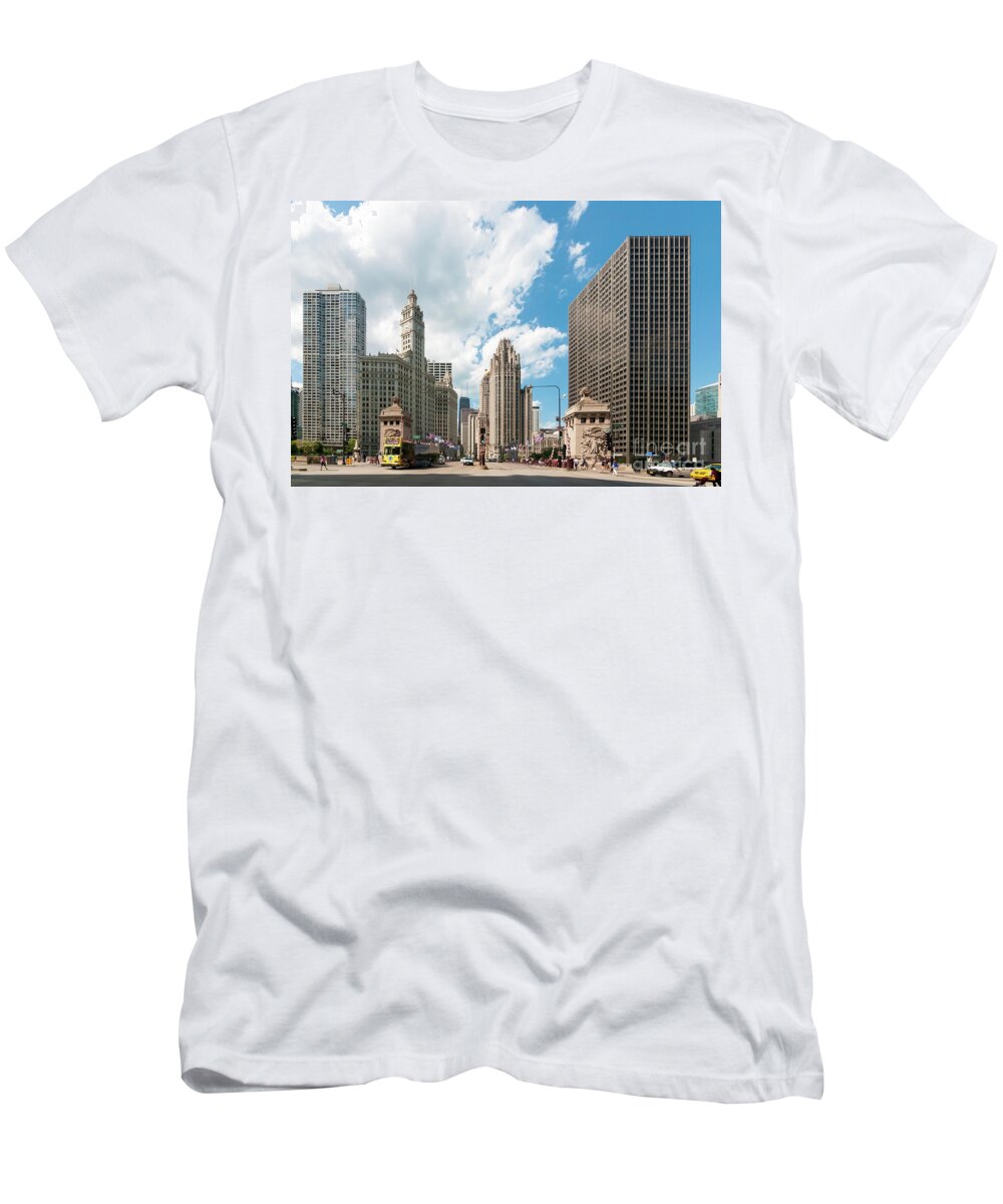 Chicago T-Shirt featuring the photograph In the Middle of Wacker and Michigan by David Levin