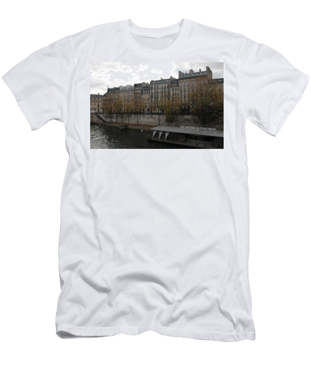 Paris T-Shirt featuring the photograph Les Jardins du Pont Neuf by Christopher J Kirby