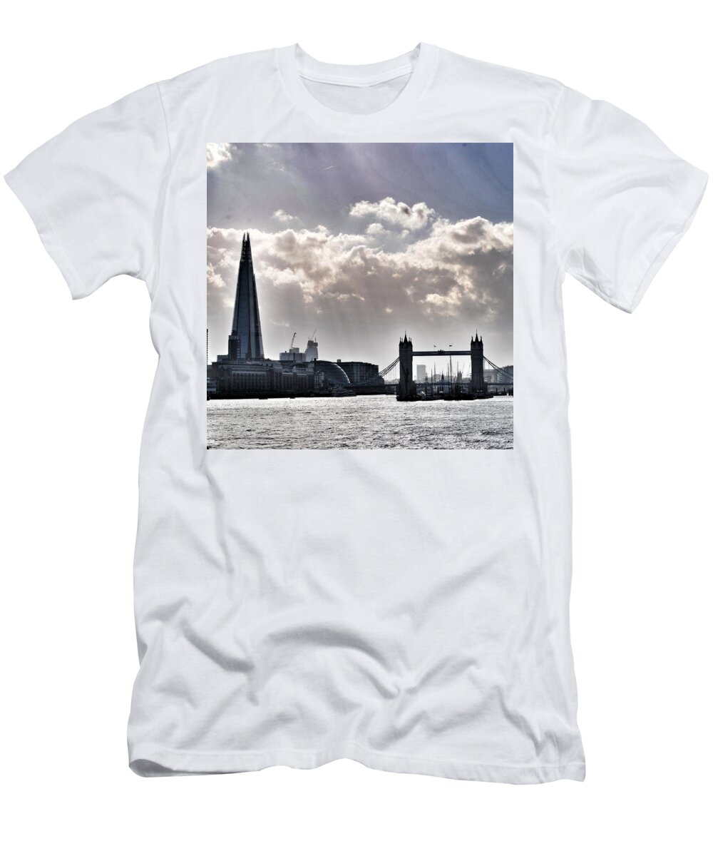  T-Shirt featuring the photograph London Cityscape 8.0 by Joshua Miranda