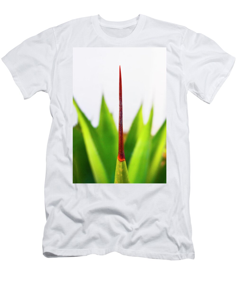 Mack The Knife T-Shirt featuring the photograph Mack the Knife 3 by Skip Hunt