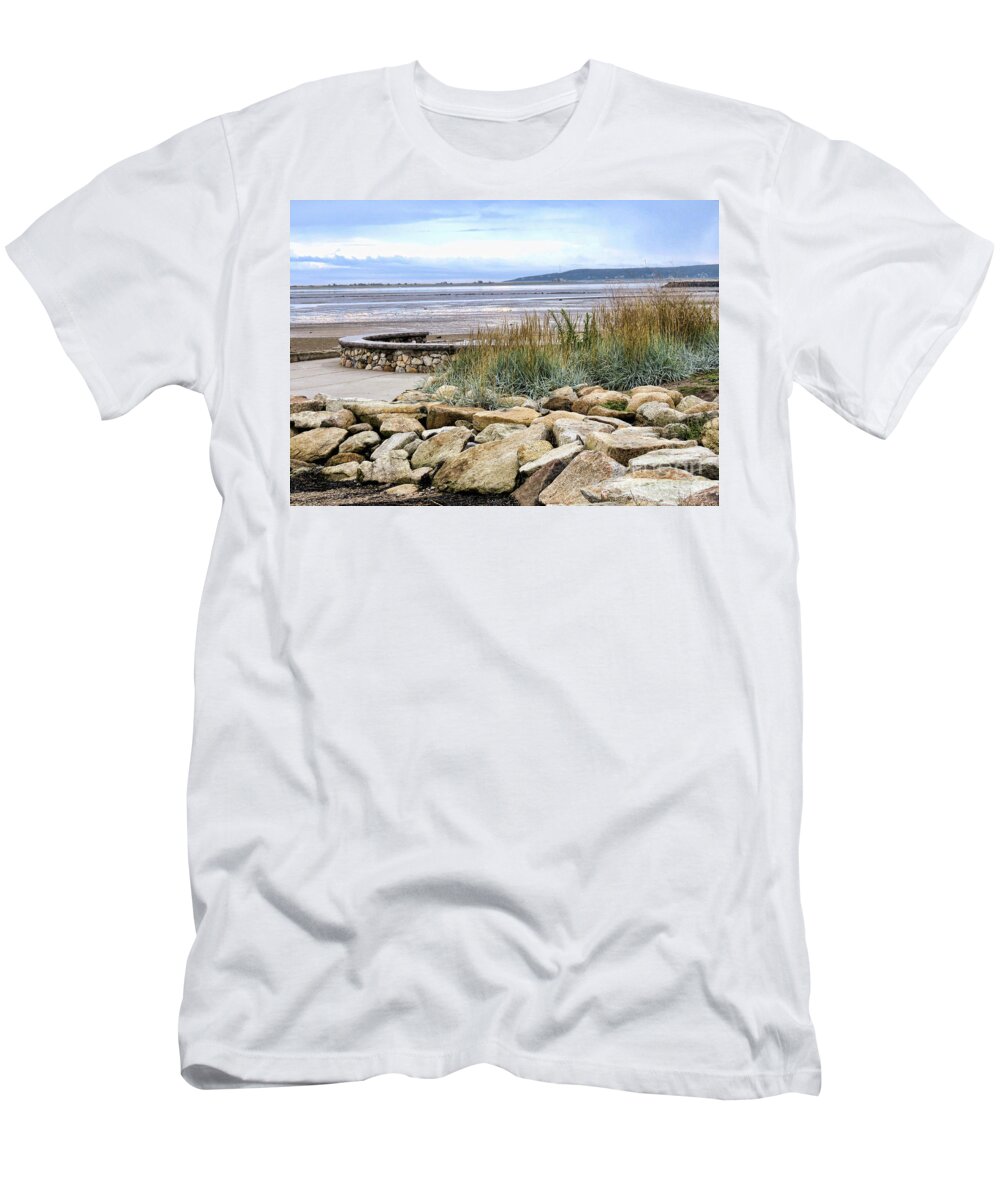 Nelson Park T-Shirt featuring the photograph Nelson Park in September by Janice Drew