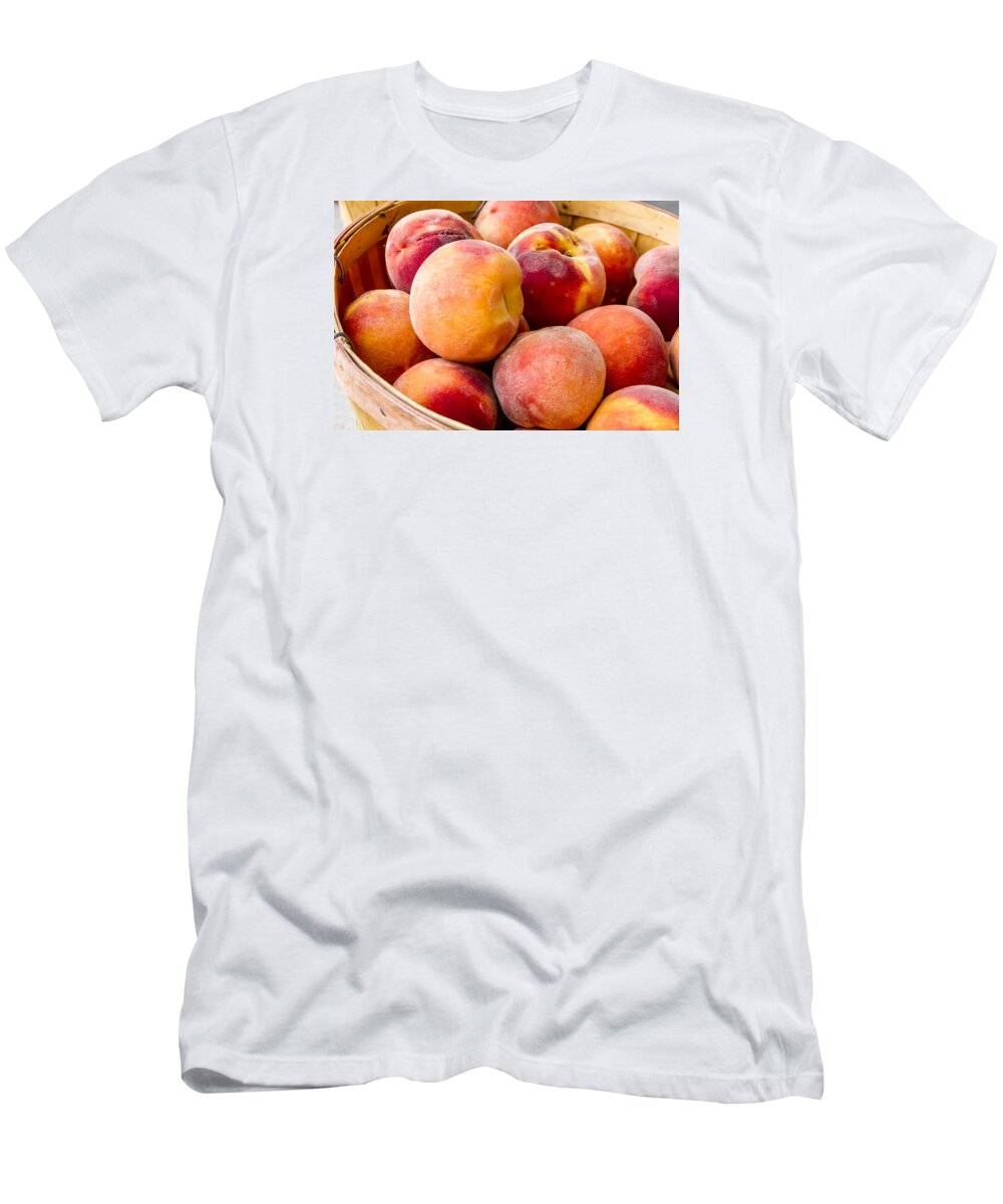 Colorado Peaches T-Shirt featuring the photograph Peach Beauties by Teri Virbickis
