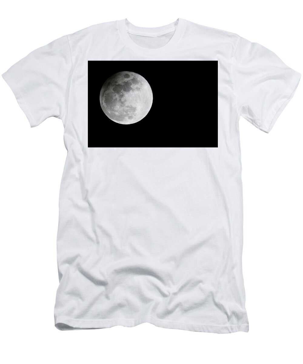 Penumbral Eclipes T-Shirt featuring the photograph Penumbral Eclipes 2017 by Brook Burling