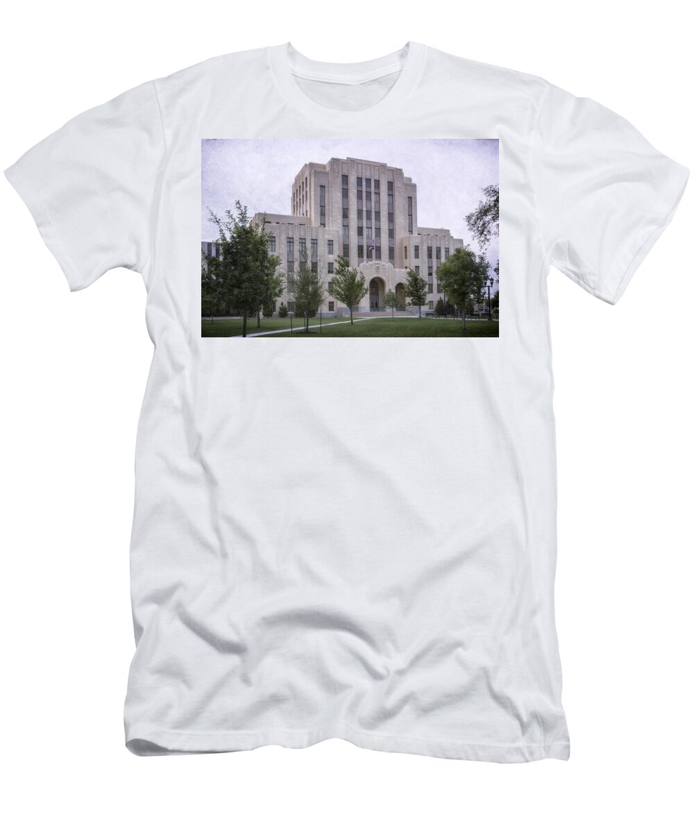 Joan Carroll T-Shirt featuring the photograph Potter County Courthouse Amarillo by Joan Carroll
