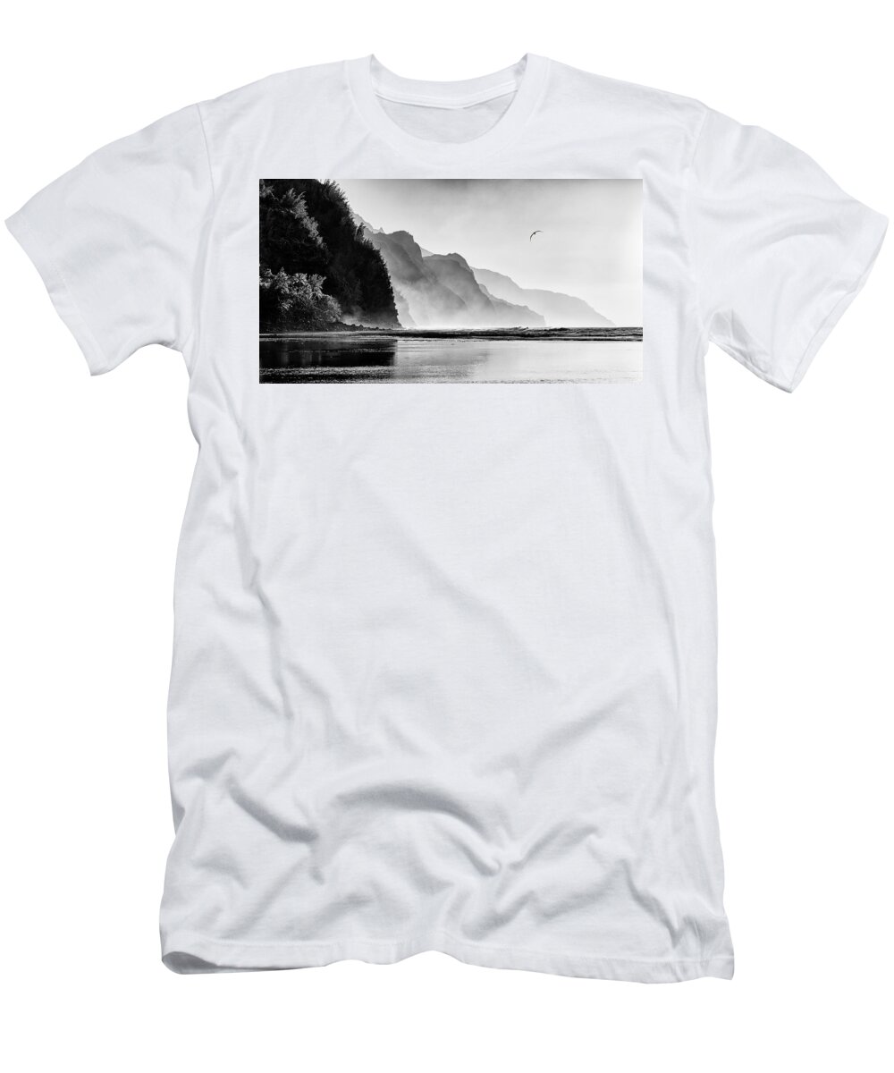 Kauai T-Shirt featuring the photograph Sunset over Ke'e Beach by Steven Heap