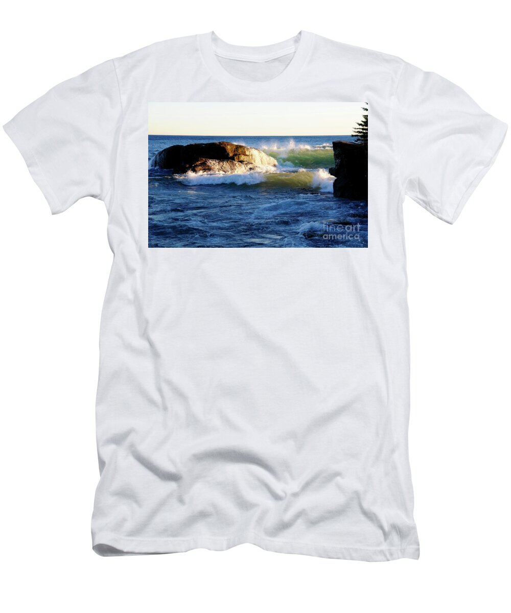 Waves T-Shirt featuring the photograph Superior November Waves by Sandra Updyke