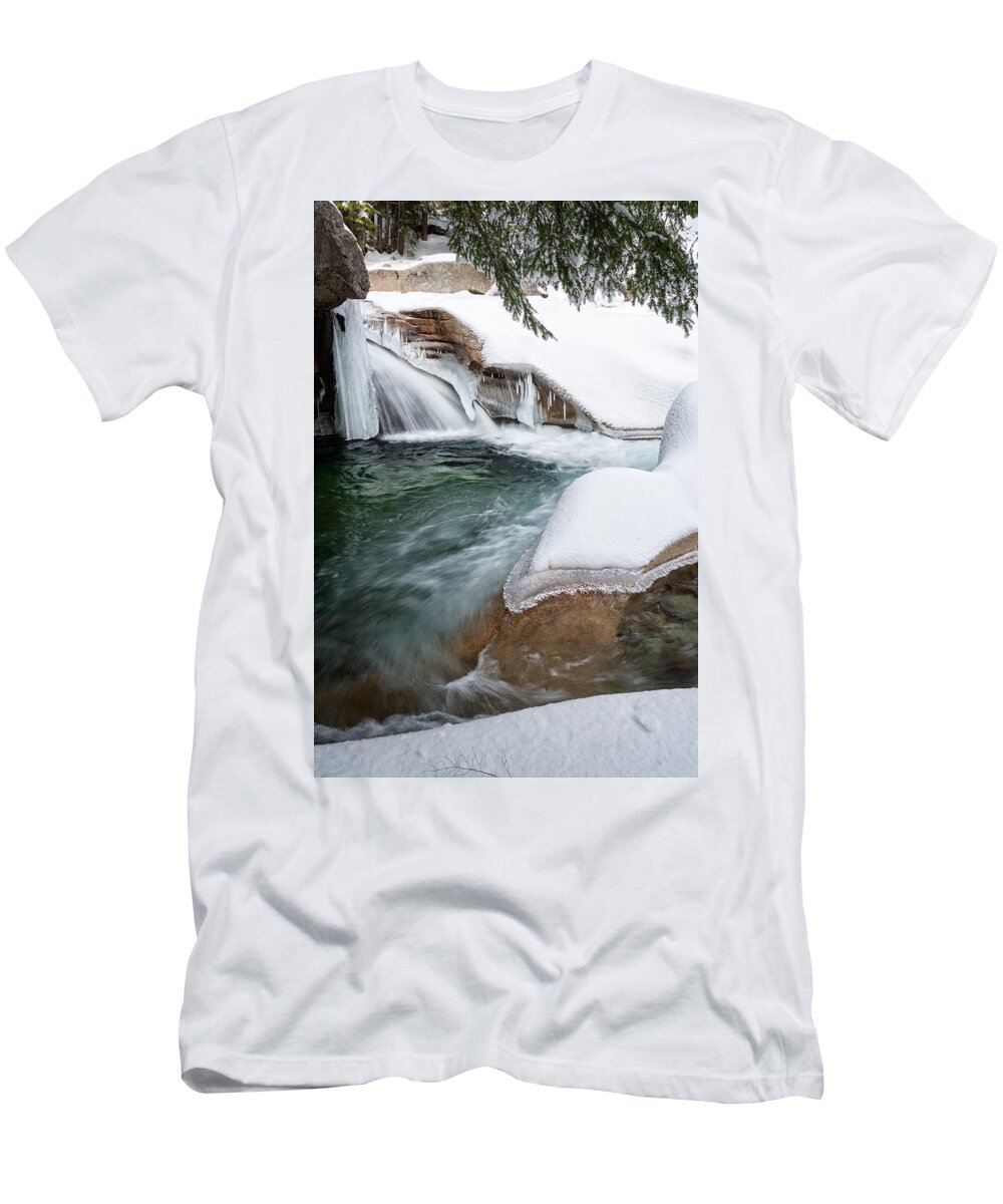The Basin T-Shirt featuring the photograph The Basin Side View NH by Michael Hubley