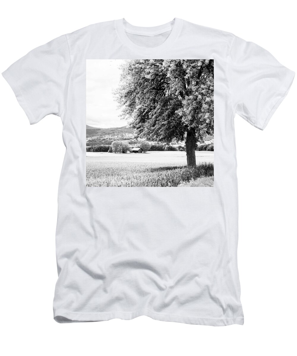 Farmhouse T-Shirt featuring the photograph The Farm by Aleck Cartwright