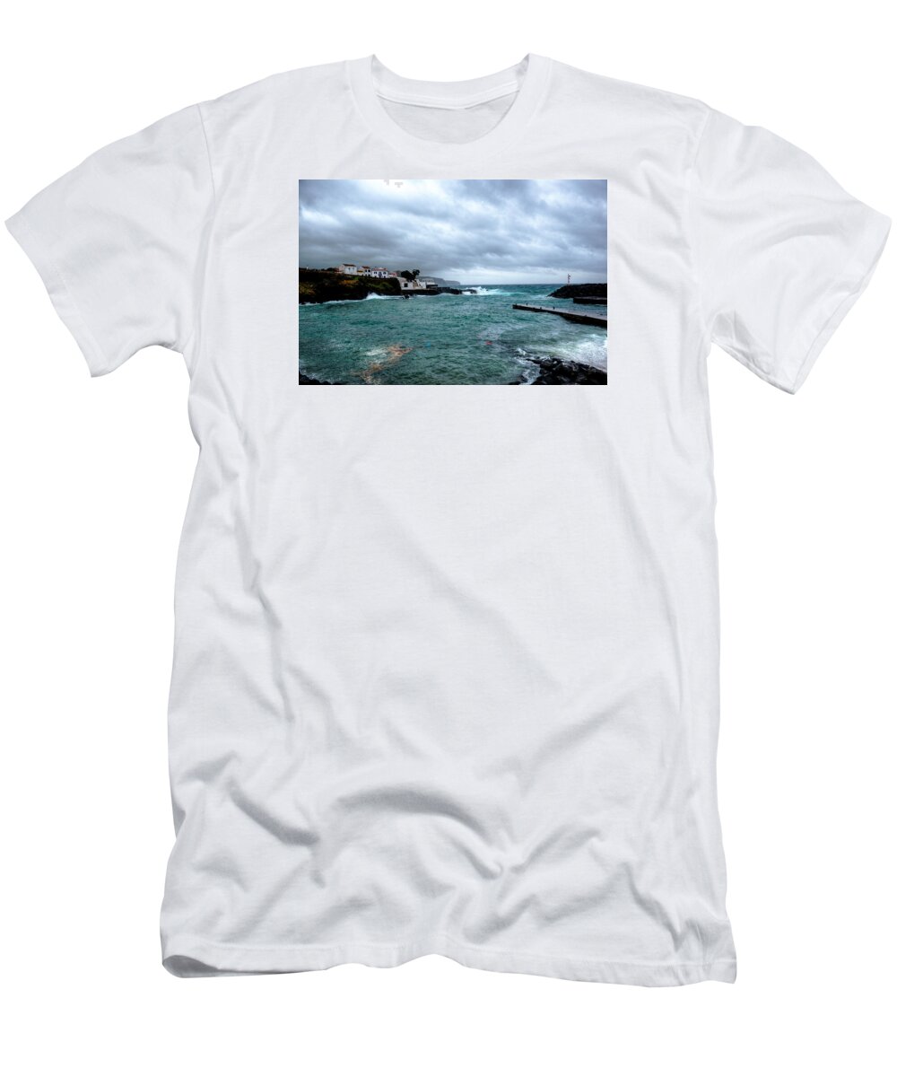 Action T-Shirt featuring the photograph Waves-71 by Joseph Amaral