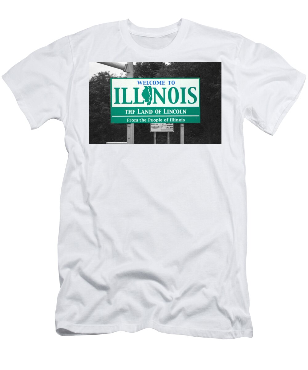 Welcome To Illinois T-Shirt featuring the photograph Welcome to Illinois by Colleen Cornelius