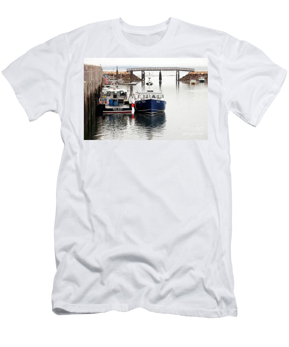 Town Pier T-Shirt featuring the photograph Town pier in August by Janice Drew
