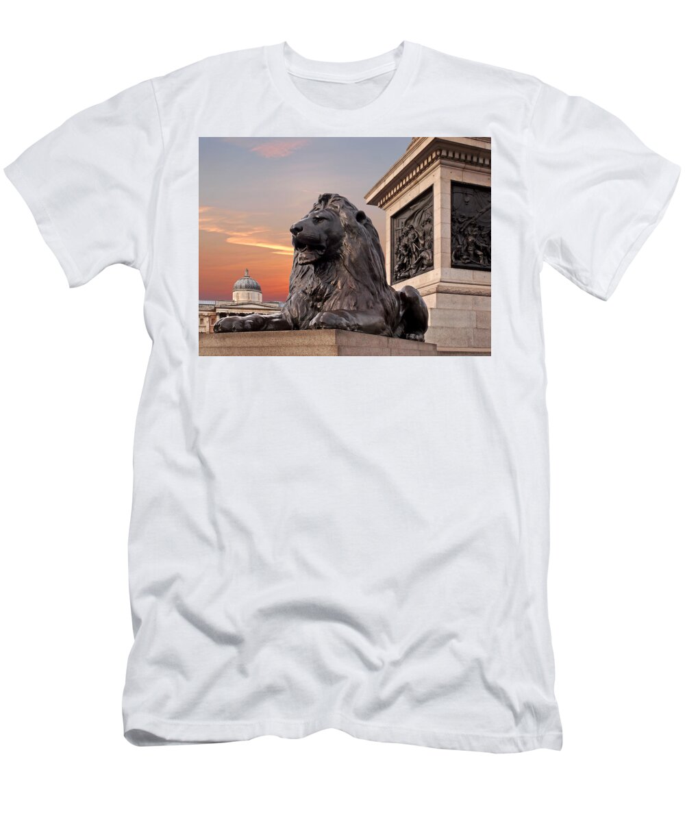 London T-Shirt featuring the photograph Trafalgar Square Lion Nelsons Column And National Gallery by Gill Billington