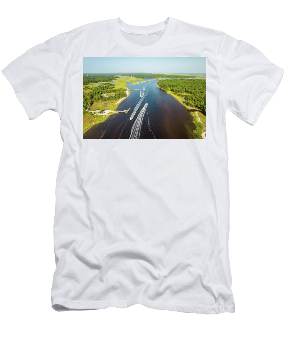Vereen Gardens In Little River T-Shirt featuring the photograph Vereen Gardens #7 by Dave Guy