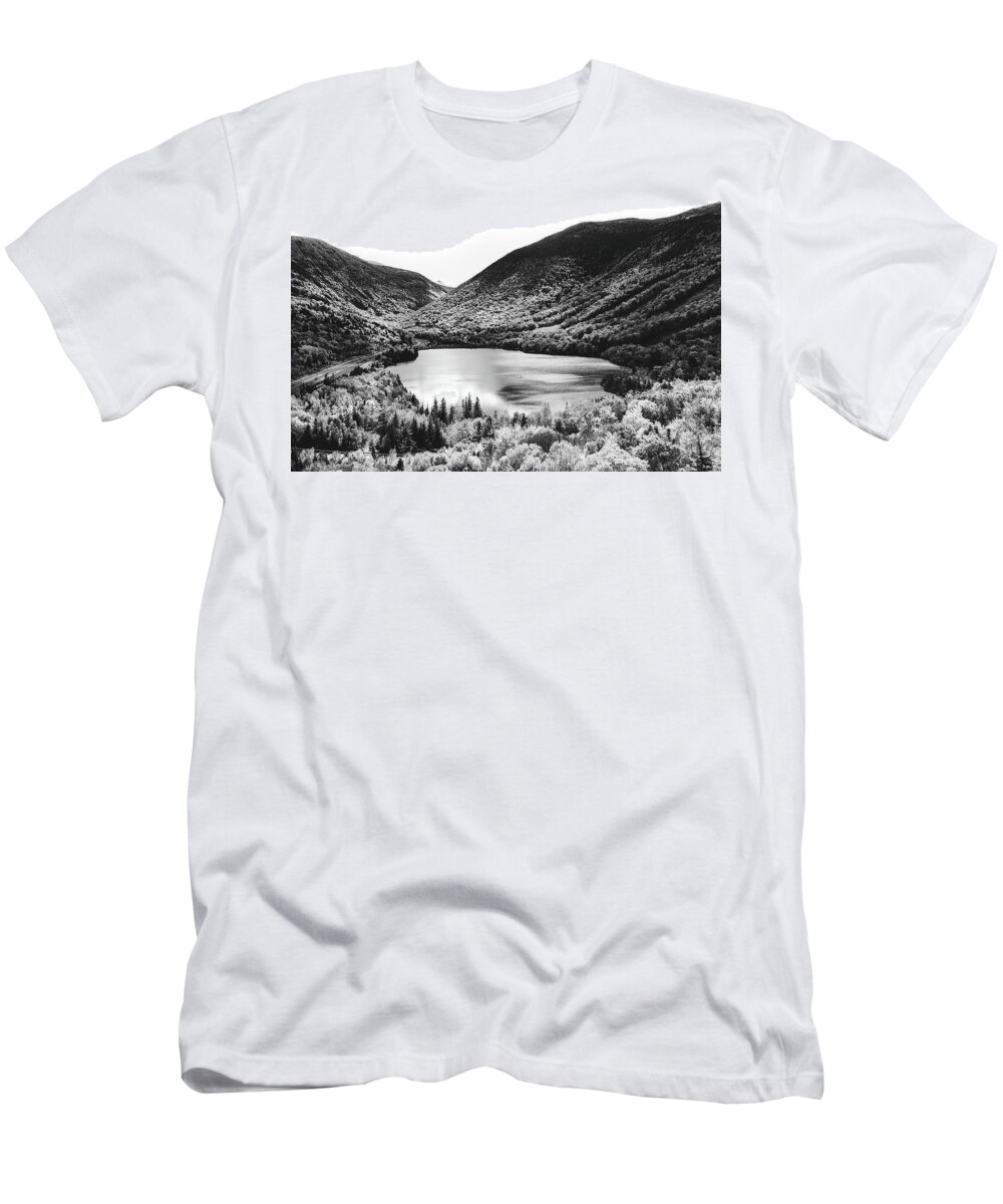 Artist Bluff Trail T-Shirt featuring the photograph Black And White Arist Bluff by Dan Sproul