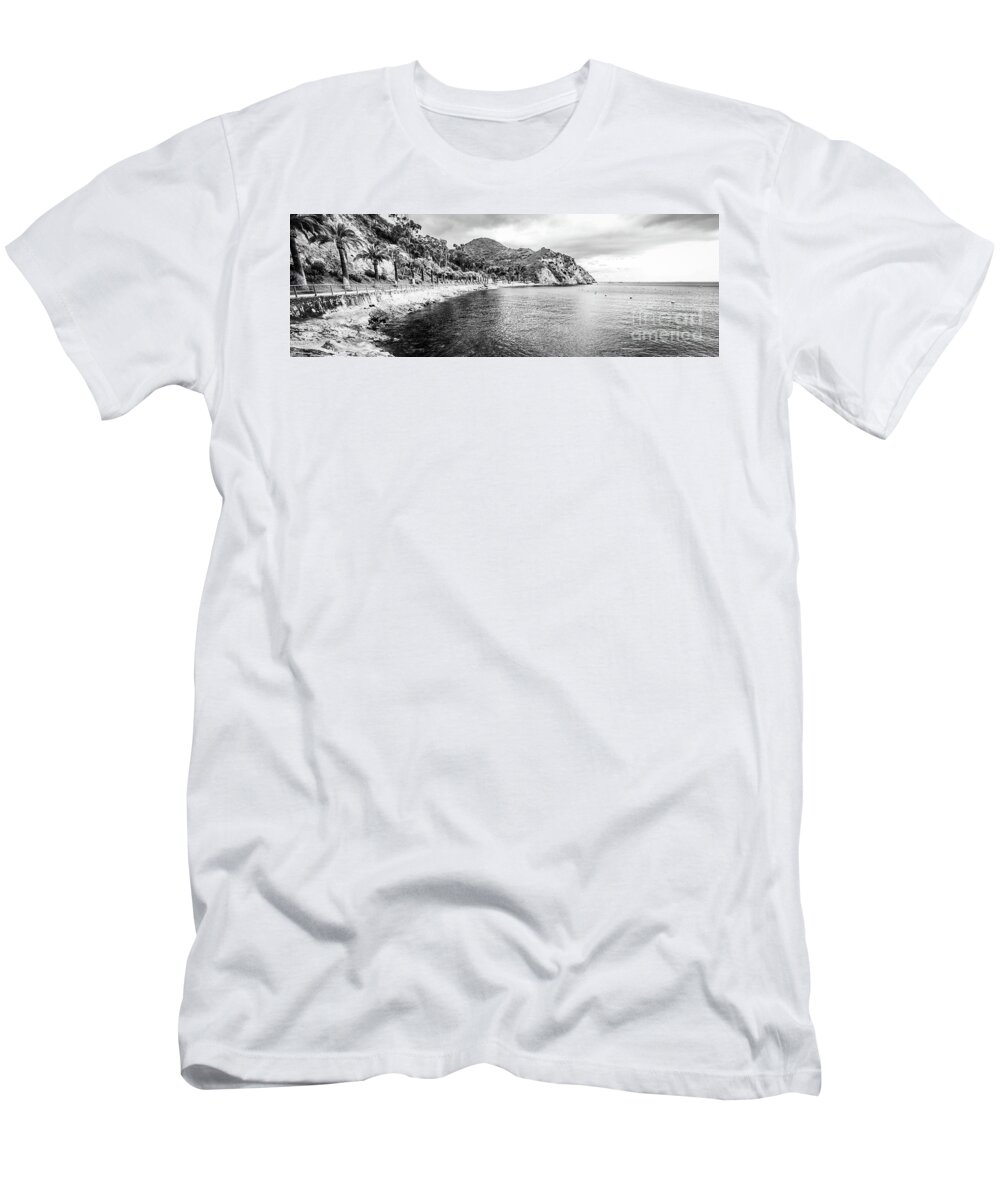 America T-Shirt featuring the photograph Catalina Island Descanso Bay Black and White Panorama Photo by Paul Velgos