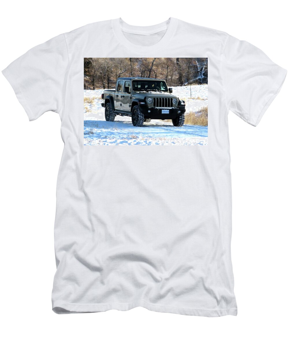 Jeep Gladiator T-Shirt featuring the photograph Jeep Gladiator by Katie Keenan